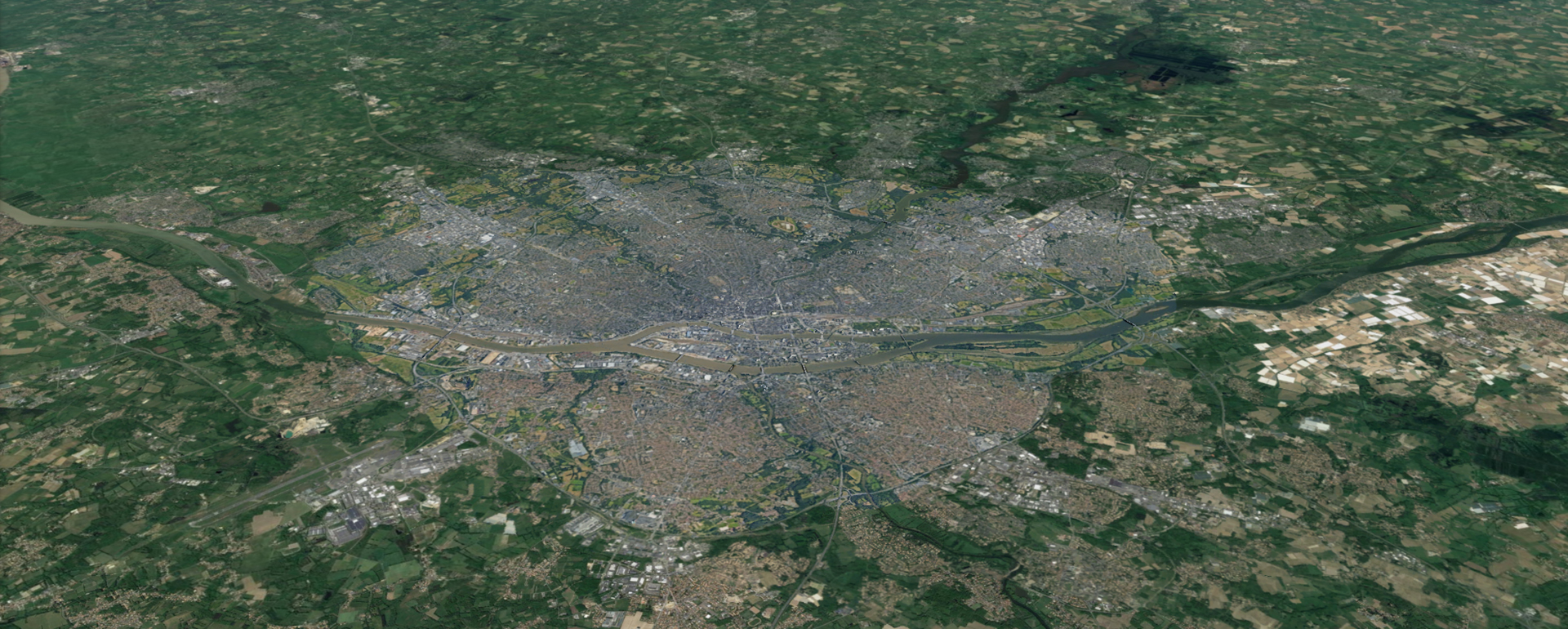 Vue aérienne de l'agglomération nantaise - © Google Earth