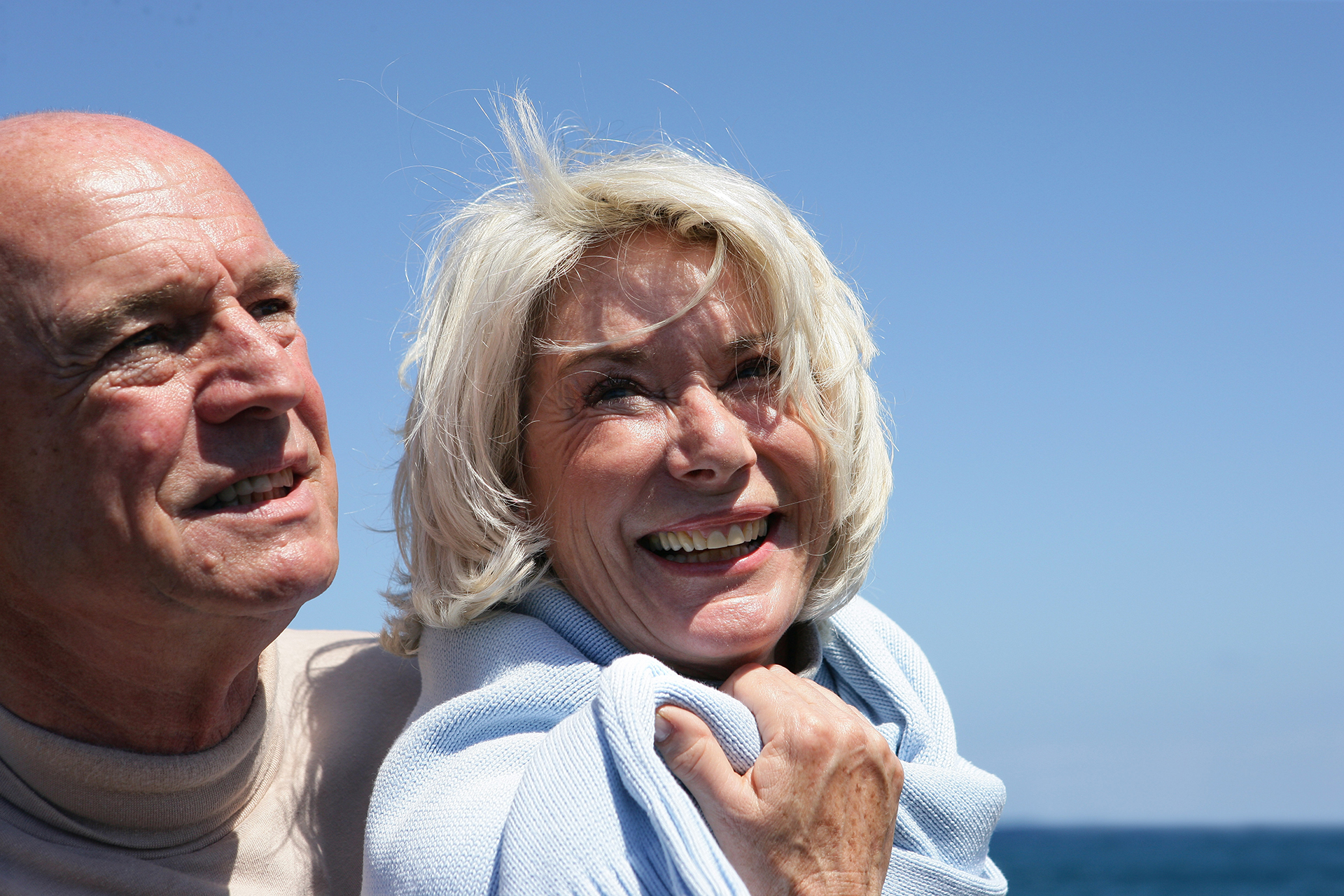 Couple de retraités heureux